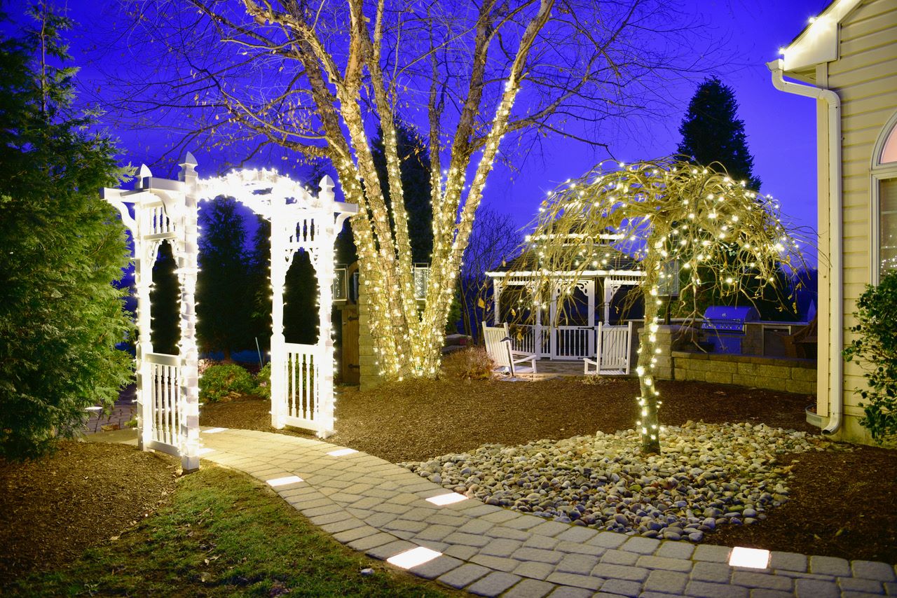 Christmas Lights Installations Revive Holiday Lighting