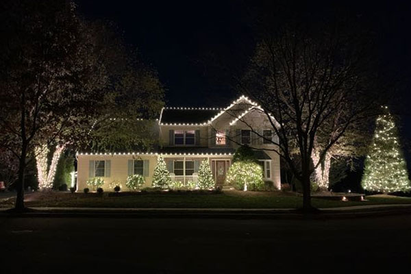 Christmas Light Installation Company in Allentown PA 18