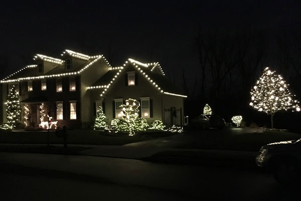 Christmas Light Installation Company in Allentown PA 2