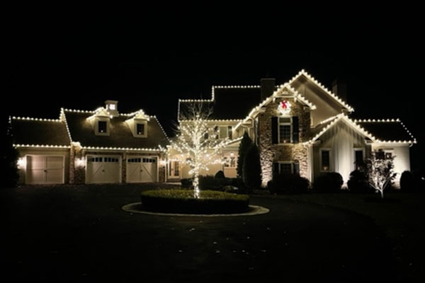 Christmas Light Installation Company in Allentown PA 22